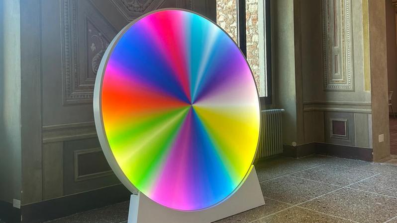 Brescia, il Mo.Ca inaugura l'ultima ricerca di The Prism: ipnotici ...